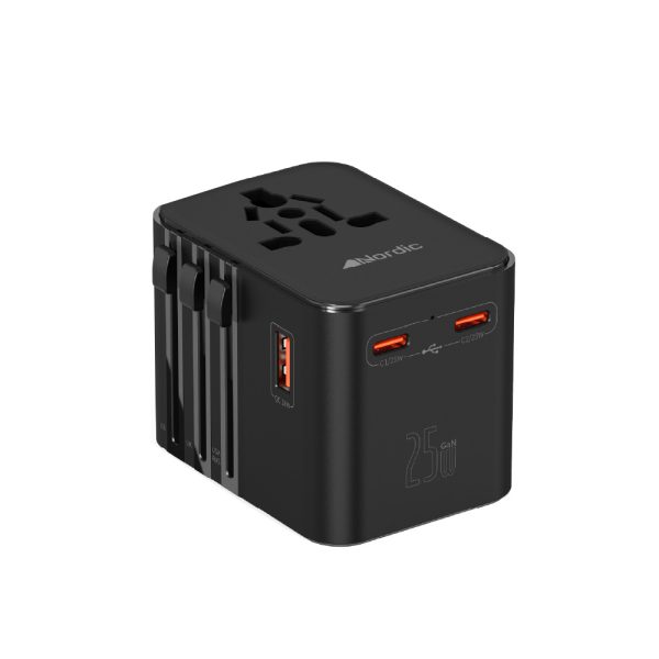 ⁦שקע עולמי עם מטען Nordic 25W GaN⁩ – תמונה ⁦2⁩